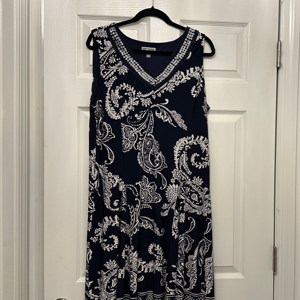 JM Collection Navy and White Paisley Dress